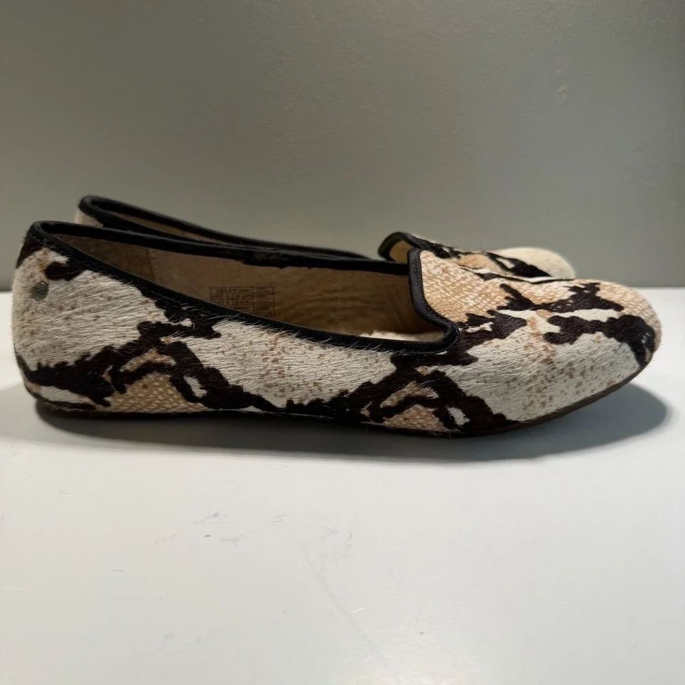 Ugg‎ Animal Print Leather Flats 7.5 Shearling Insole Comfort Loafer Classic